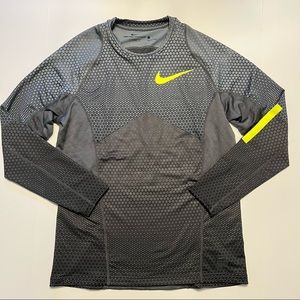 Nike Pro Hyperwarm Fitted Long Sleeve Size Large Gray Green